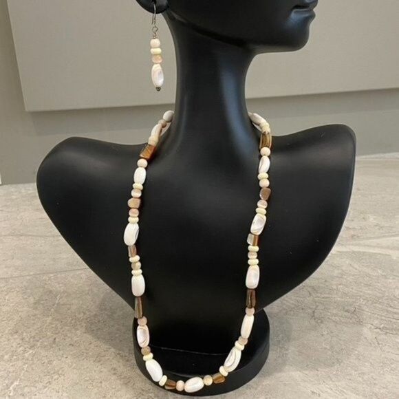 Sterling Silver Sea Shell Bead Necklace & Matching Earrings 925 seashell ocean - Picture 1 of 5